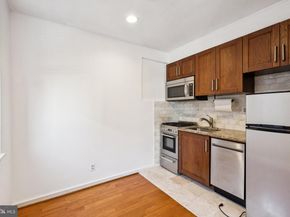 2601 Pennsylvania Avenue 113, Philadelphia PA 19130