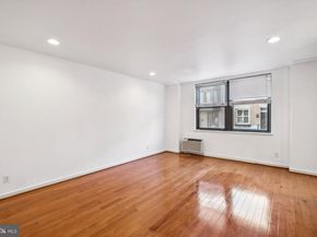 2601 Pennsylvania Avenue 113, Philadelphia PA 19130