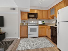154 N Bedford Street A, Arlington VA 22201