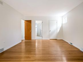 1086 Gravel Hill Road, Huntingdon Valley PA 19006
