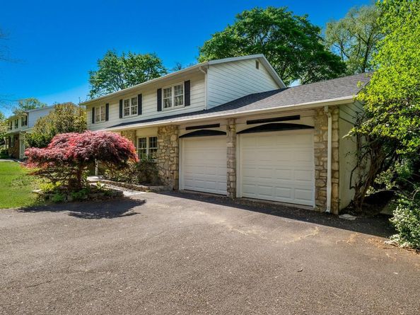 1086 Gravel Hill Road, Huntingdon Valley PA 19006