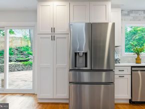 250 Aspen Street, Alexandria VA 22305
