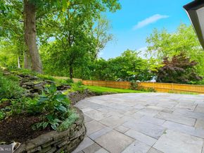 250 Aspen Street, Alexandria VA 22305