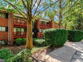 55 Skyhill Road 101, Alexandria VA 22314