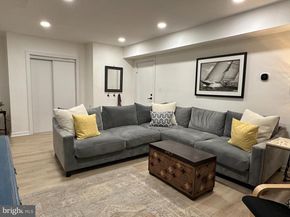 55 Skyhill Road 101, Alexandria VA 22314