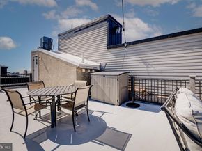 1826 Christian Street C, Philadelphia PA 19146