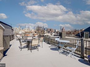 1826 Christian Street C, Philadelphia PA 19146