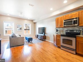 1826 Christian Street C, Philadelphia PA 19146