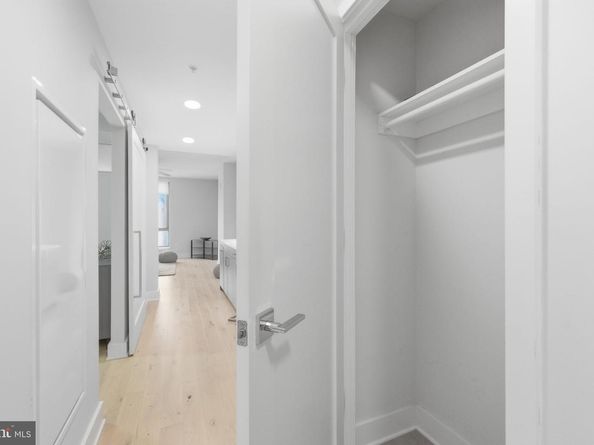 1211 Van Street SE 612, Washington DC 20003