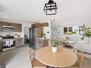 166 N Hawthorne Avenue, Langhorne PA 19047