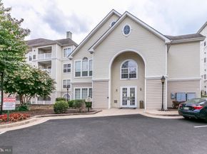 4560 Strutfield Lane 1110, Alexandria VA 22311