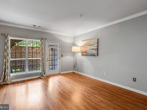 4560 Strutfield Lane 1110, Alexandria VA 22311