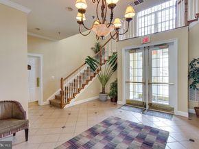 4560 Strutfield Lane 1110, Alexandria VA 22311