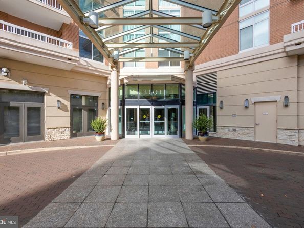 3101 N Hampton Drive 718, Alexandria VA 22302