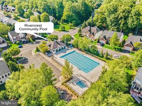 47421 River Crest Street, Sterling VA 20165