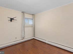 90 Cobalt Ridge Drive E E, Levittown PA 19057