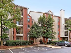 3311 Wyndham Circle 2195, Alexandria VA 22302