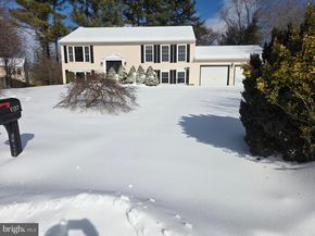 10217 Mckean Court, Great Falls VA 22066