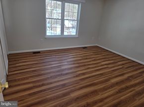 10217 Mckean Court, Great Falls VA 22066