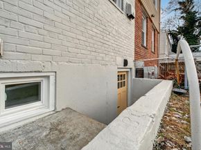 840 Division Avenue NE, Washington DC 20019