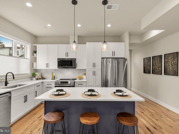 3646 13TH Street NW 3, Washington DC 20010