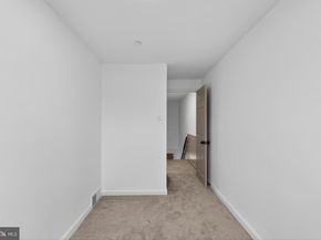 1087 Taylor Drive, Folcroft PA 19032