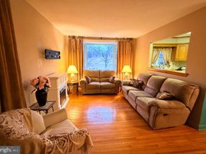 2828 Holme Avenue, Philadelphia PA 19152