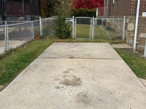 2828 Holme Avenue, Philadelphia PA 19152