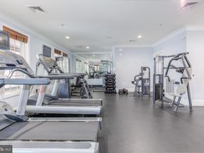 2055 26TH Street S 5207, Arlington VA 22206