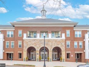 2055 26TH Street S 5207, Arlington VA 22206