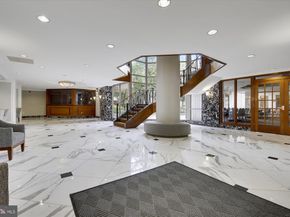 1276 N Wayne Street 805, Arlington VA 22201