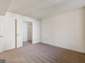 1276 N Wayne Street 805, Arlington VA 22201