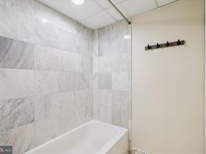 1276 N Wayne Street 805, Arlington VA 22201