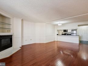 1276 N Wayne Street 805, Arlington VA 22201
