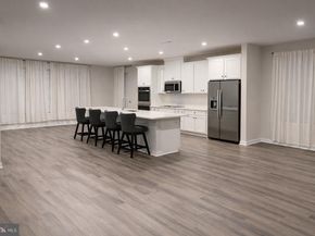 13695 Innovation Station Loop 77B, Herndon VA 20171