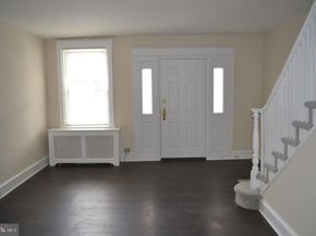 887 Anchor Street, Philadelphia PA 19124