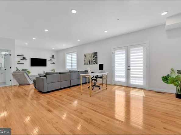 1416 22nd SE 2, Washington DC 20020