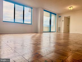 5225 Pooks Hill Road 1326 NORTH, Bethesda MD 20814