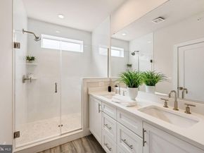 2822 Telek Place, Alexandria VA 22314