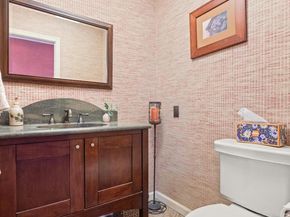 714 Gulph, Wayne PA 19087