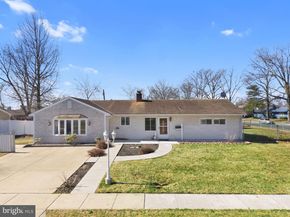 77 Gaping Rock Road, Levittown PA 19057