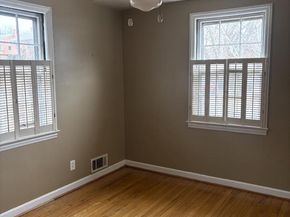 624 S 22nd Street S, Arlington VA 22202