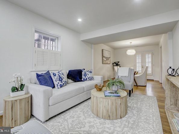 6700 Offutt Lane 195, Bethesda MD 20815