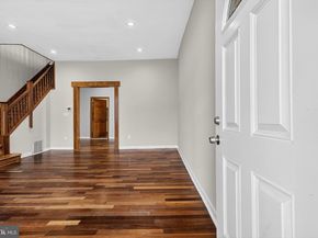 4 S 6TH Street, Darby PA 19023