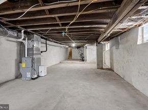 4 S 6TH Street, Darby PA 19023