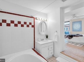 823 S 10TH Street, Philadelphia PA 19147