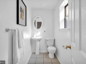 823 S 10TH Street, Philadelphia PA 19147