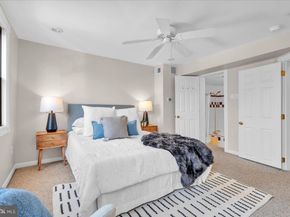 823 S 10TH Street, Philadelphia PA 19147