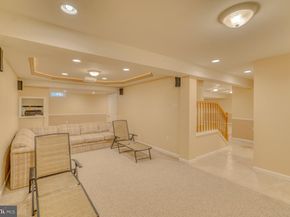 310 Par Drive, Philadelphia PA 19115