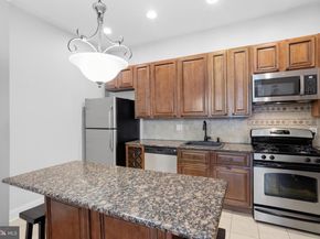 902 S 8TH Street, Philadelphia PA 19147